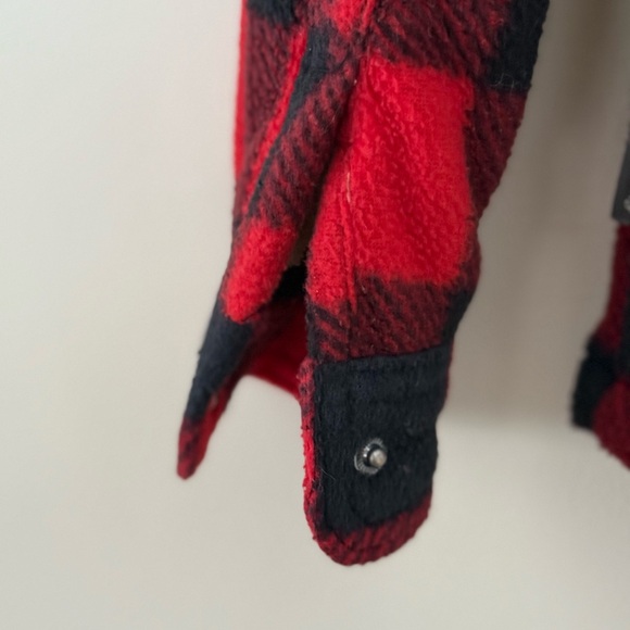 Eddie Bauer Kids Sherpa Lined Buffalo Plaid Fleece - Size 6/7 - Picture 6 of 6